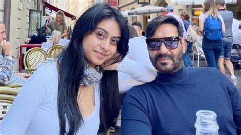 Ajay Devgan Best Moment With Daughter Nysa Devgan On Vacation Together