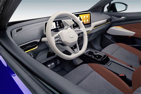 Der neue vw id.4 kombiniert das beste aus zwei welten: VW ID.4: Vollelektrischer Hoffnungsträger