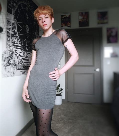 Pin By June On Fashion Inspirations Gender Fluid Fashion Androgynous
