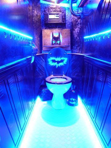 La D Coration De Vos Toilettes Style Batman Restroom Decor Amazing Bathrooms Restaurant