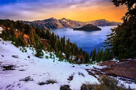 Crater Lake National Park Guide A Perfect Place To Lose Yourself