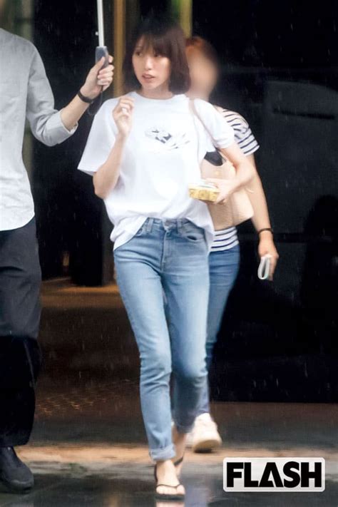名站推薦 tips：2021年6月24日 已更新失效連結 total 13 ». 戸田恵梨香『大恋愛』収録現場ではムロツヨシとの息も ...