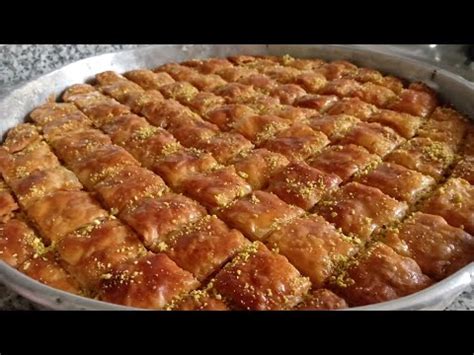 BAKLAVA TARİFİ KOLAY EV BAKLAVASI NASIL YAPILIR CEVİZLİ BAKLAVA