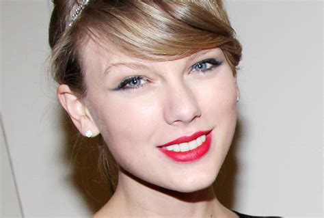 11 Awesome And Stunning Taylor Swift Pictures Awesome 11