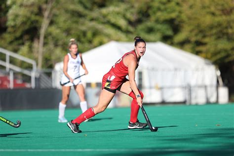 No 2 Maryland Field Hockey Destroys Georgetown 11 0 For Largest