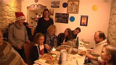 Un repas de Noël solidaire dans un restaurant de Gramat – Blog des Bourians