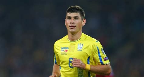 Ruslan malinovskyi, 28, from ukraine atalanta bc, since 2019 attacking midfield market value: Малиновский: «У нас отличный коллектив» - ФУТБИК (Futbik.com)