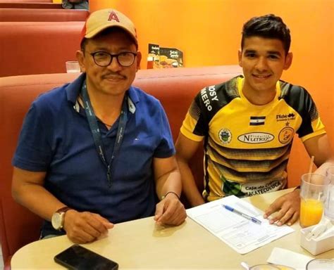Bienvenido al sitio web del club deportivo platense de la ciudad de zacatecoluca, aquí encontrarás la. Jorge Abrego: "El técnico auxiliar y el directivo Óscar ...