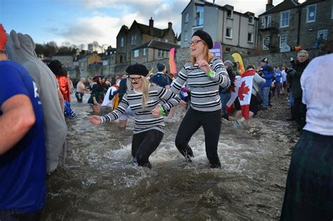 Swimmers Brave The Loony Dook New Years Day Swim By Forth Bridge