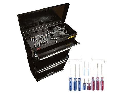 50 Off Stanley Rolling Tool Chest With Bonus Stanley Screwdriver Set