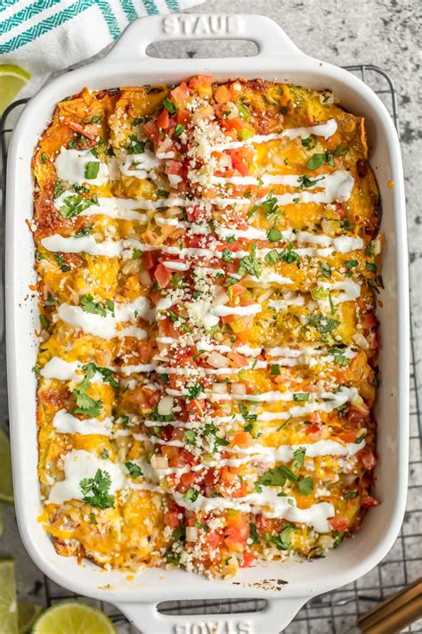In a saucepan, combine chicken breast with chicken broth, one quarter onion, a clove of garlic, and 2 teaspoons salt. Salsa Verde Chicken Enchiladas - The Cookie Rookie®