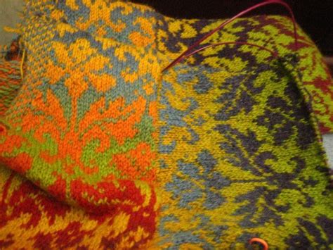 Damask (/ ˈ d æ m ə s k /; kauni yarn | Knit stitch patterns, Machine knitting ...