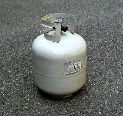 Why Is Propane Stored In Household Tanks But Natural Gas