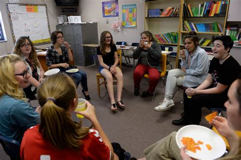 Girls Circle Program Helping Lakewood Middle Schoolers