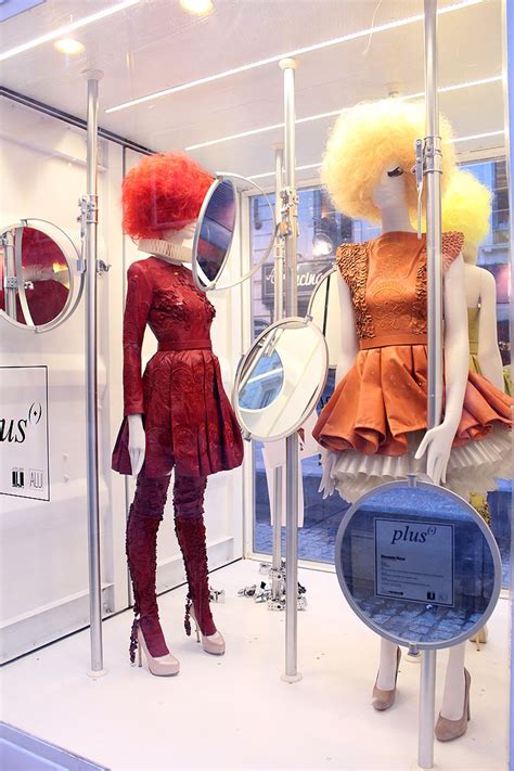 Mannequins With Different Colored Wigs Or Gathered Toile Fashion