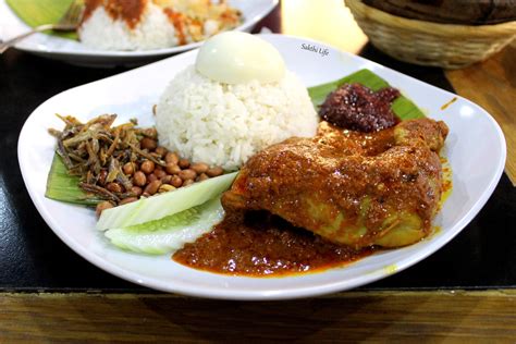 This makes a total 2 servings of nasi lemak. Asam Pedas Premier Restaurant @ Damansara Utama