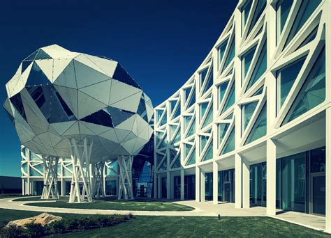 Civibank, banca di cividale s.p.a. La Banca di Cividale: monumento all'insuccesso