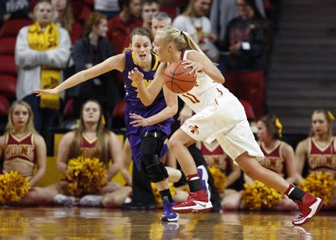 College Womens Basketball Iowa State Holds Off Uni 76 68 Womens