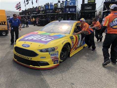 Below are some gaming computers with images that show how many games will run on each. AAA 400 Drive for Autism paint schemes : NASCAR