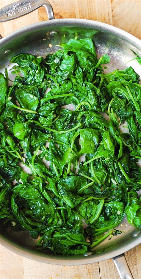 How to cook omena with lemon : Best cooked spinach, with garlic, freshly squeezed lemon ...