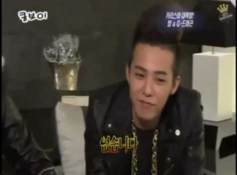 Engvideo G Dragon Says He Doesnt Have A Girlfriend But Someone Says