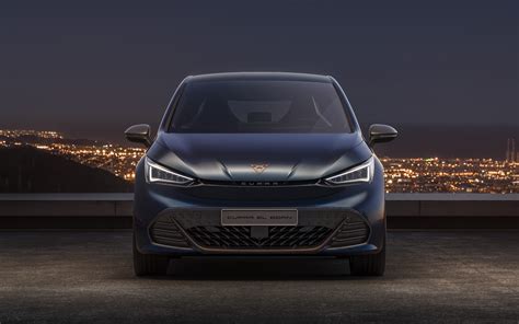 First unveiled as the el born concept in 2019, the production car is planned for sale in 2021. CUPRA el-Born is sportieve broertje van Volkswagen ID.3