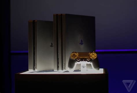Heres What A Playstation 4 Pro Looks Like Next To The Slimmer Ps4