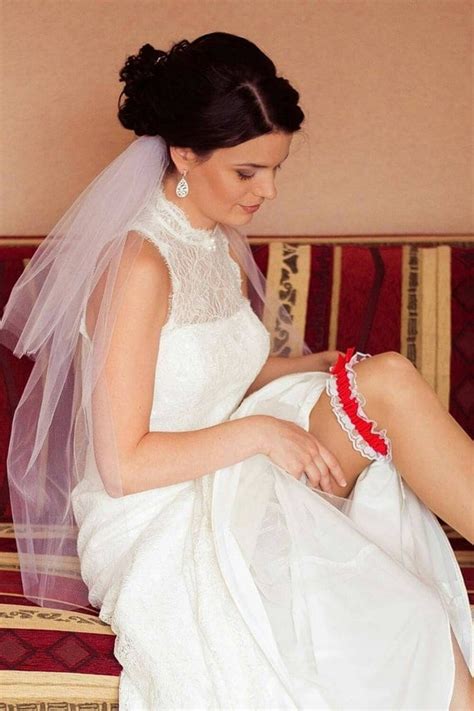 Bridal Garter Wedding Garter Bride Garter Lace Garter Leg