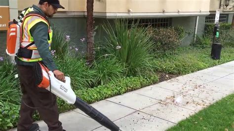How to start a stihl blower. Stihl Battery Leaf Blower in Los Angeles - YouTube