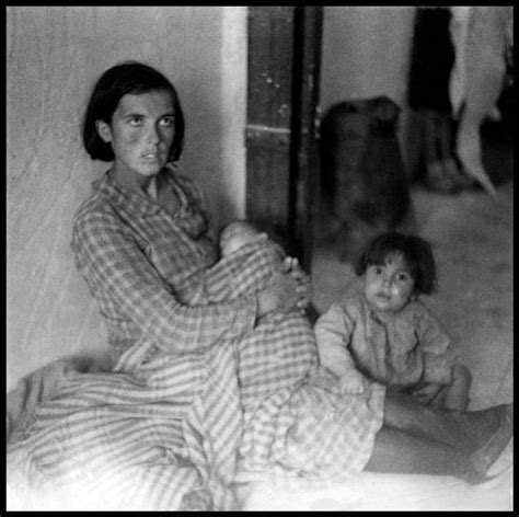 José manuel serrano esparza spanish version gerda taro in paris in 1935. Gerda Taro © International Center of Photography SPAIN ...