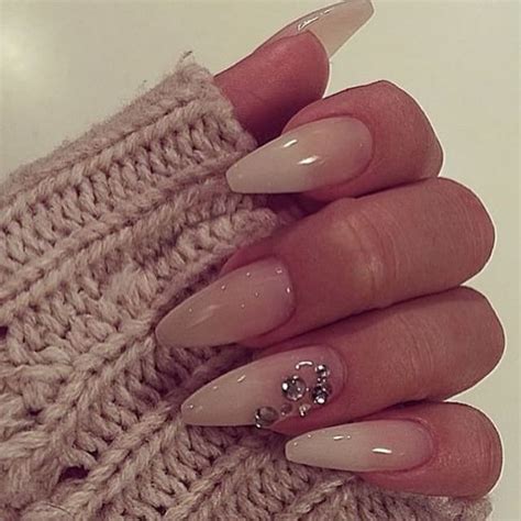 33 Natural Looking Acrylic Nails For Your Everyday Style Chic Nails