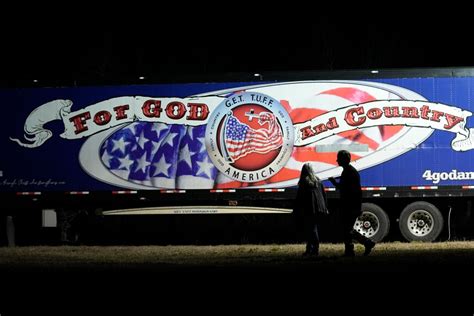 ‘gods Army Protest Convoy Arrives At Us Mexico Border Verve Times