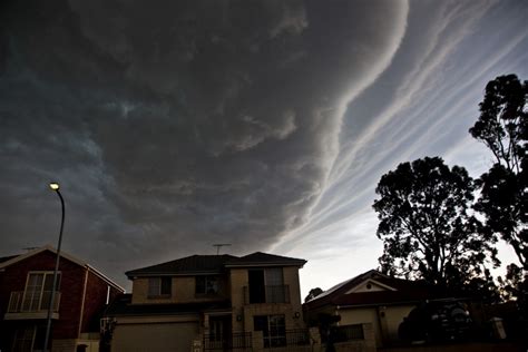 Spectacular Shelf Cloud Western Sydney 24th November 2014 Extreme Storms