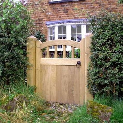 Therefore, we recommend you to choose lumber. Gate Posts - Wooden Gates, Fencing, Fence Panels, Decking ...