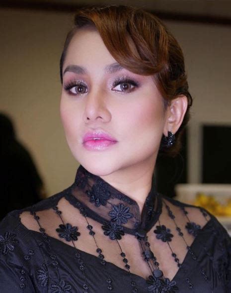 Kalau mcm tu kak lina pom pom jelah jadi presiden netizen setiap minggu. #GempakMemilih2020 : Tuah Penjenamaan Kak Lina Pom Pom ...