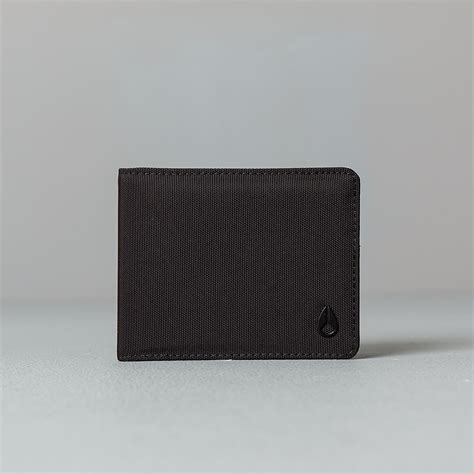 nixon cape multi wallet