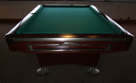 Brunswick Gold Crown Pool Table 1st Ps Auction We Value The Future