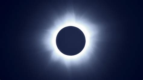 Eclipsa De Soare Cele Mai Spectaculoase Imagini