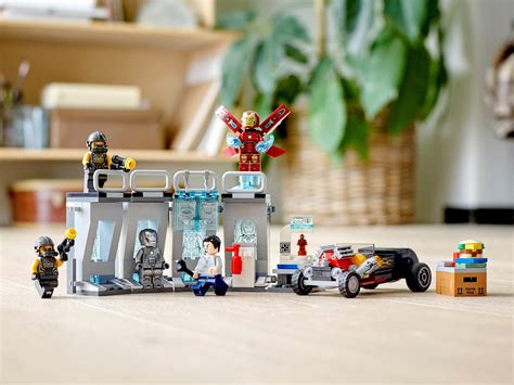 Lego 76167 Iron Man Armory Marvel Super Heroes Super Heroes Tates