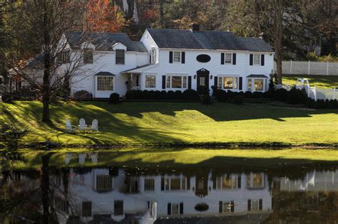 The allegations emerged amid calls to impeach cuomo over a scandal around incorrectly. A Chance to Be Andrew M. Cuomo's Neighbor - The New York Times