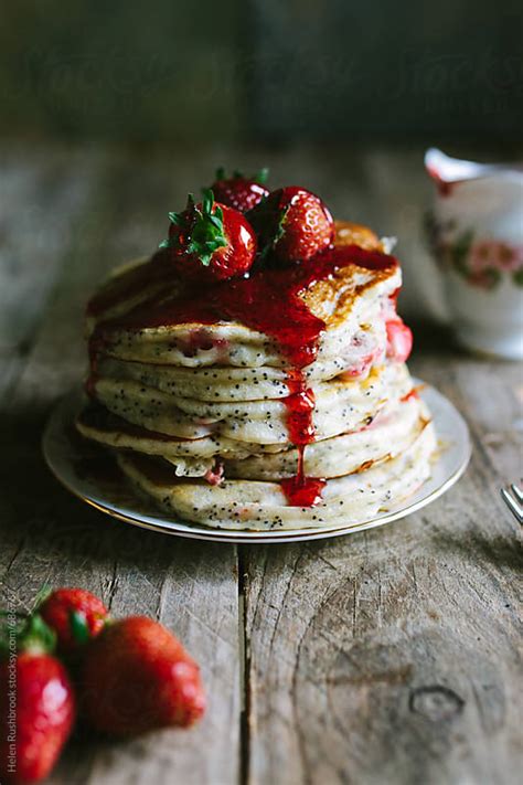 Helena by pose by (a little modificed by me) blender cycles 2.75а x xps 11 i'll hope ypu like it! Lemon, poppy seed and strawberry pancakes, with strawberry ...