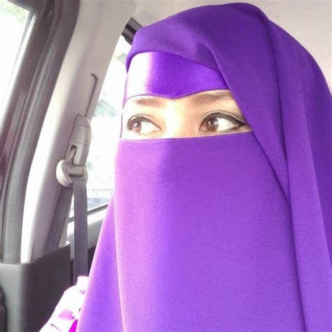Niqabis