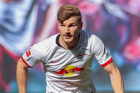 But in early june it was reported that chelsea had taken the lead, with the werner agreeing a deal to join the blues at the end of the season. Chelsea agree signing of Werner