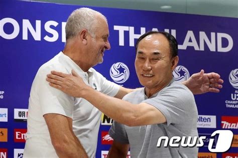Check spelling or type a new query. ＜サッカー五輪予選＞U-23豪州監督 「韓国、スカッドに深みの ...