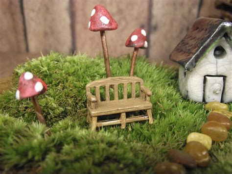 18 Charming Miniature Fairy Garden Decorations