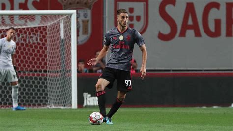 A nossa equipa tem os seguintes jogos agendados: Ferro Benfica Seleção A Convocado Futebol Sérvia Lituânia ...