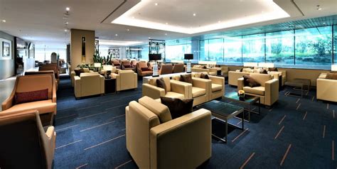 Emirates Re Opens First And Business Class Lounge At Changi Airport