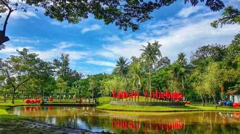 Biaya tiket masuk ke taman ayun untuk wisatawan indonesia. Harga Tiket Masuk dan Peta Lokasi Wisata Indah Taman Tabebuya Jakarta Selatan
