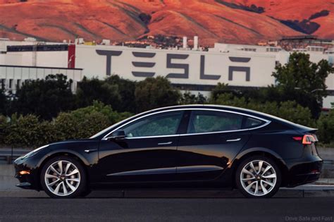 Teslas First Mass Market Car Usd35k