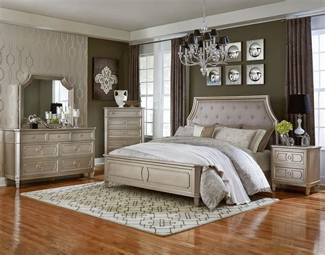 Discover the contemporary range of luxurious beds, storage beds, sofa beds and bedroom furniture from king living. Standard Furniture Windsor Silver King Bedroom Group ...